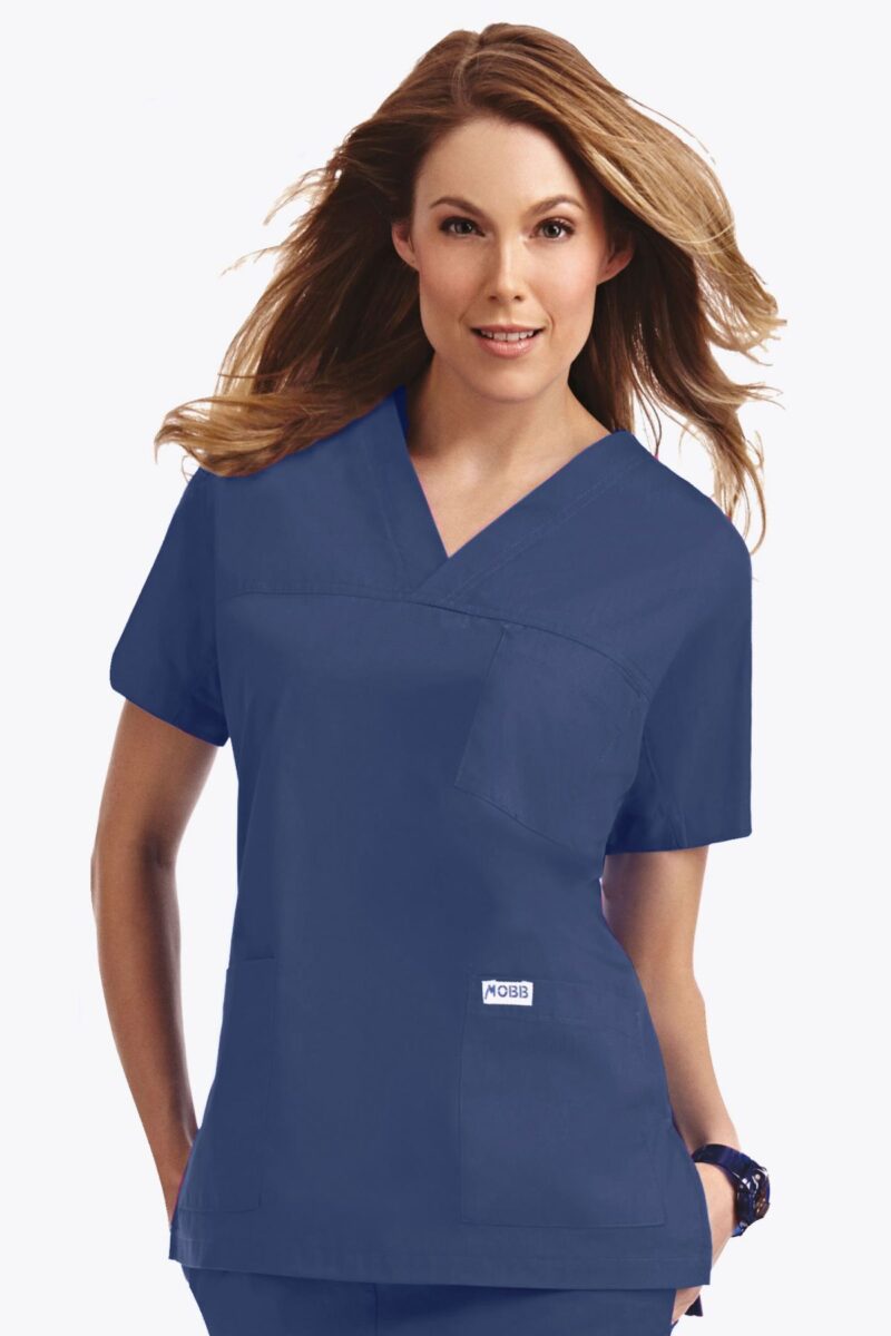 3 Pocket V-neck Scrub Top